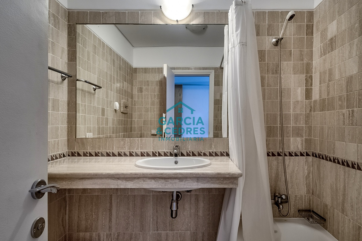 Apartamento ID.456 - Hermoso penthouse con una ubicación privilegiada de la brava 
