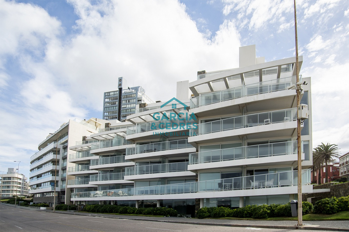 Apartamento ID.466 - Hermoso Departamento en venta en La Peninsula, .