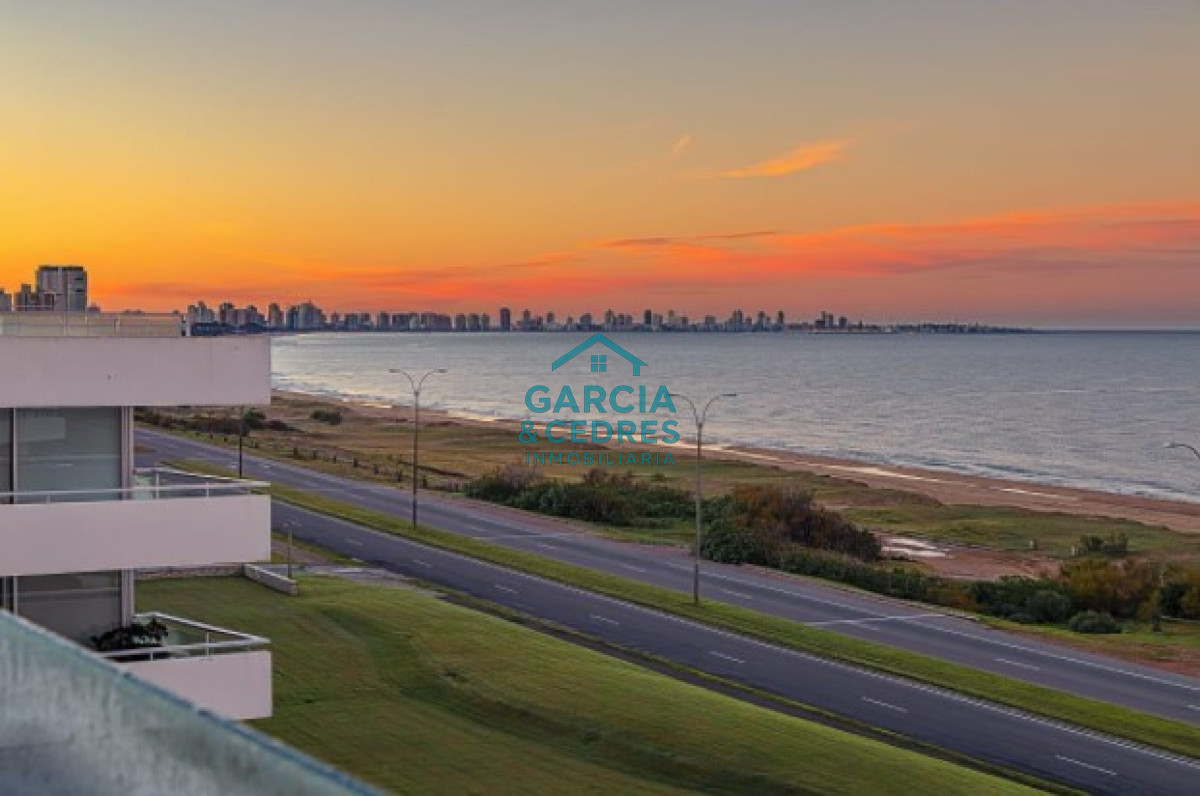 Apartamento ID.449 - En venta apartamento de 3 dormitorios en excelente ubicacion, Pinares Punta del Este