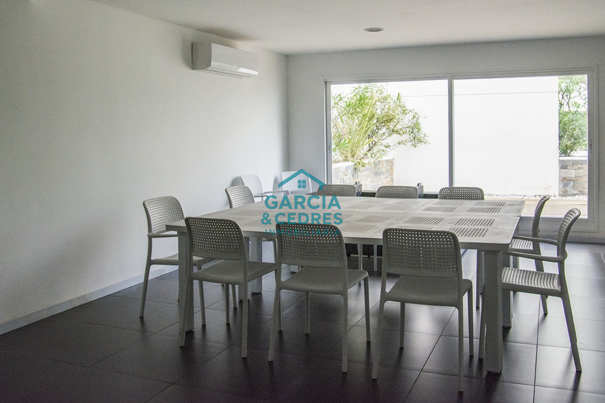 Apartamento ID.466 - Hermoso Departamento en venta en La Peninsula, .