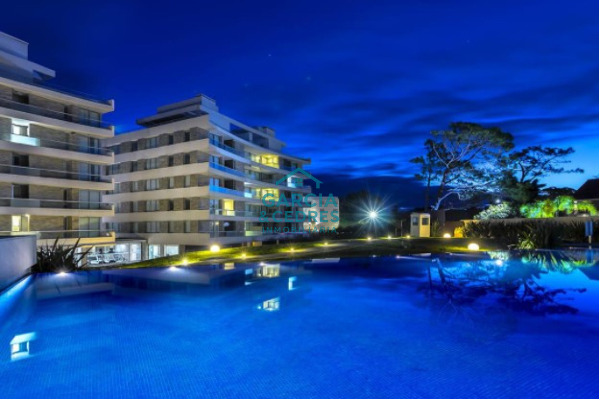 Apartamento ID.449 - En venta apartamento de 3 dormitorios en excelente ubicacion, Pinares Punta del Este