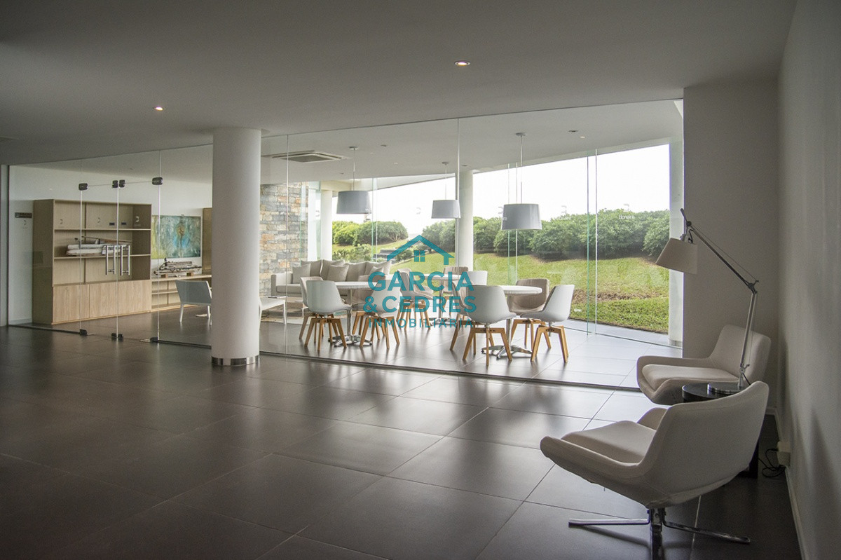Apartamento ID.466 - Hermoso Departamento en venta en La Peninsula, .