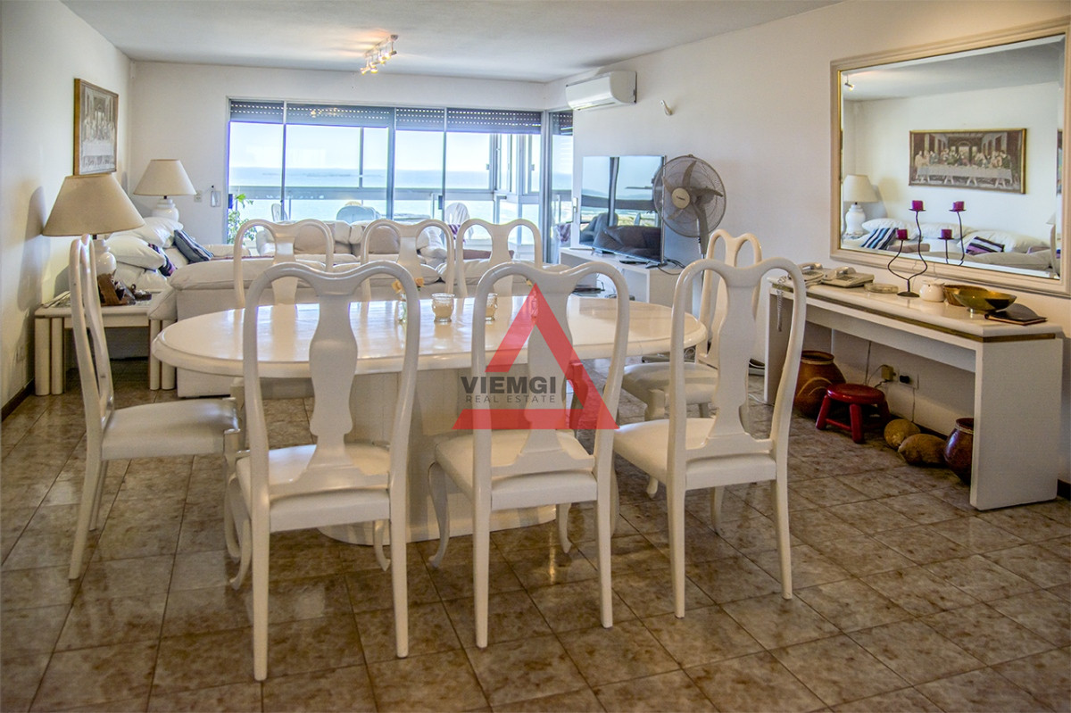 Apartamento ID.262 - APARTAMENTO EN VENTA CON VISTA BRAVA, EXCELENTE CONSTRUCCION