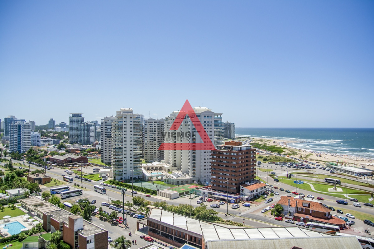 Apartamento ID.262 - APARTAMENTO EN VENTA CON VISTA BRAVA, EXCELENTE CONSTRUCCION
