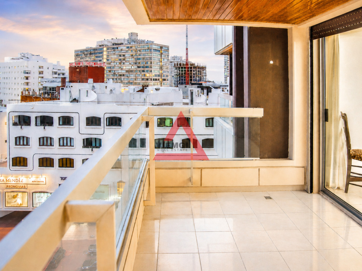 Apartamento ID.263 - Departamento de 3 dormitorios en venta - El Torreon