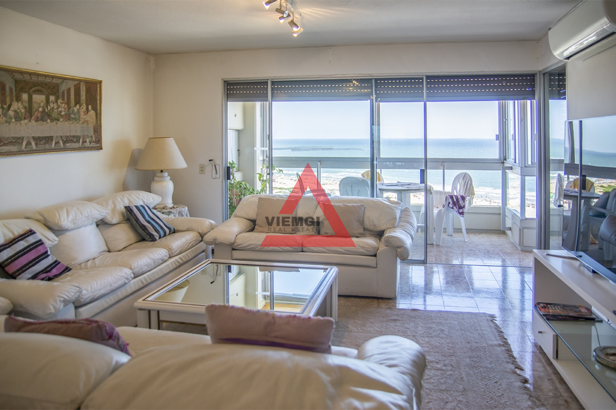 Apartamento ID.262 - APARTAMENTO EN VENTA CON VISTA BRAVA, EXCELENTE CONSTRUCCION