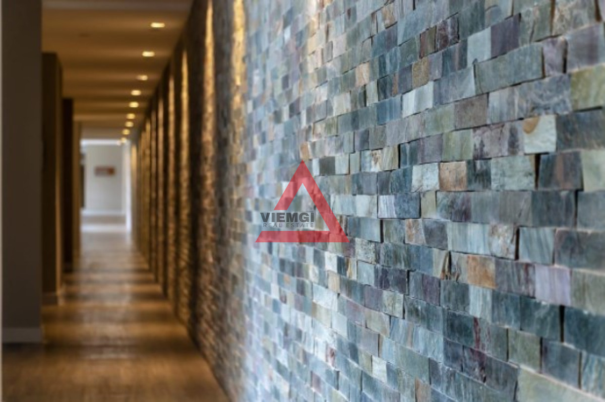 Apartamento ID.314 - Departamento de 2 suites + depedencia en venta Frente al mar.