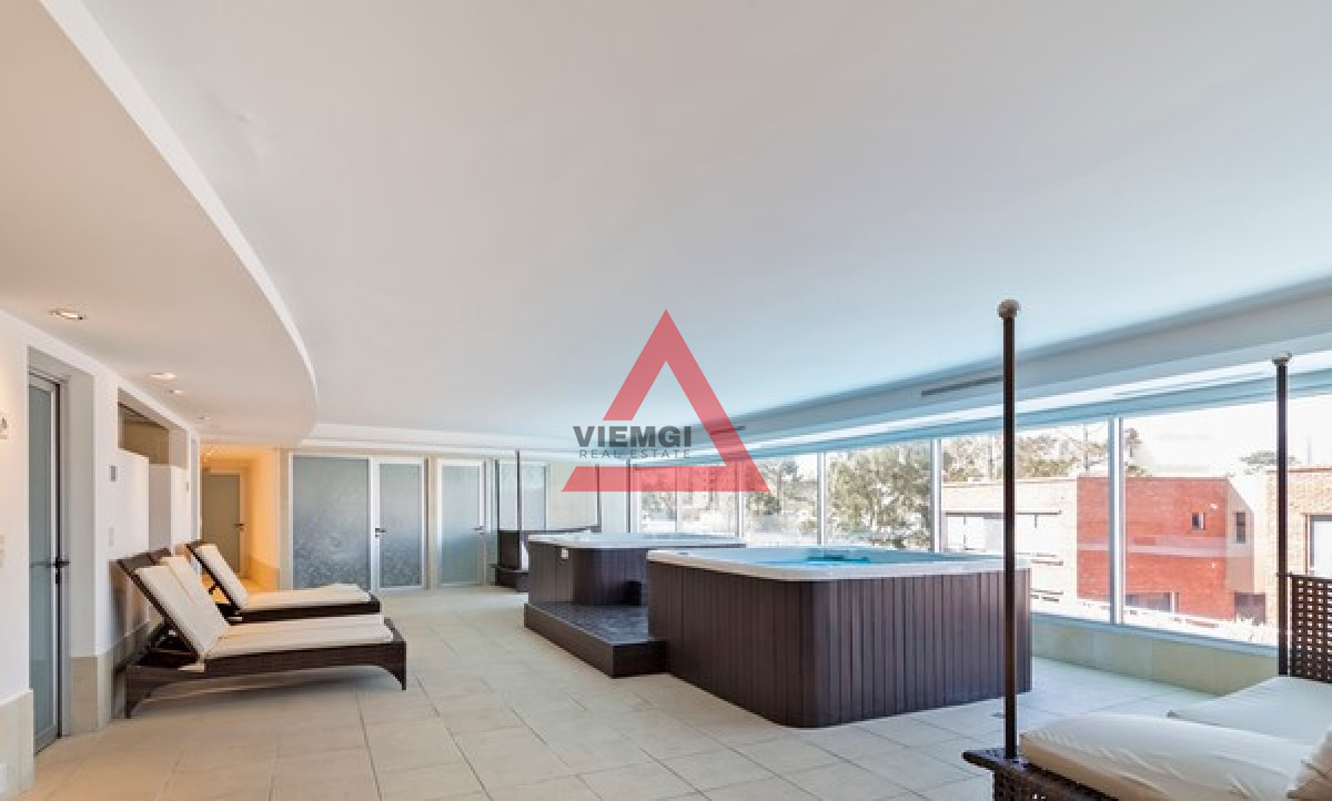Apartamento ID.332 - Departamento en venta en Seasons Tower, a metros del mar.