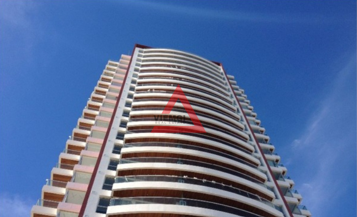 Apartamento ID.303 - Venta  2 dormitorios con vista al mar , Icon Tower Punta del Este