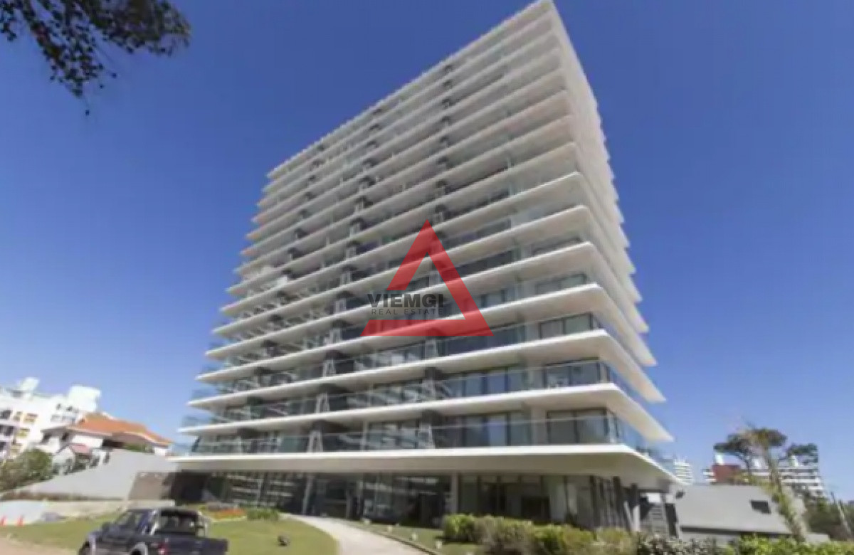 Apartamento ID.327 - Apartamento de 2 dormitorios en venta en Punta del Este