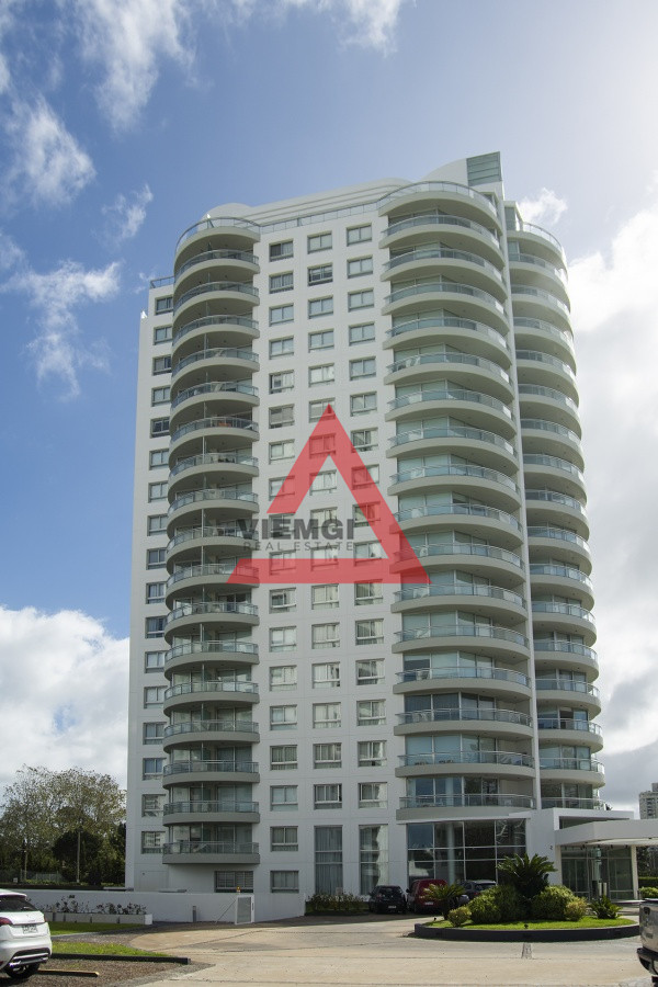 Apartamento ID.317 - Departamento de 3 dormitorios en venta en Ocean Drive. 