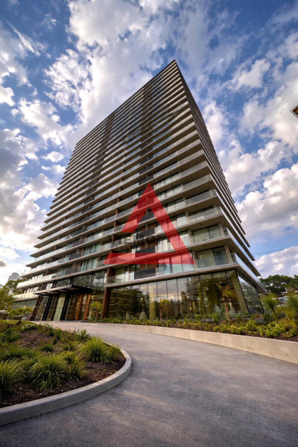 Apartamento ID.353 - En venta apartamento de 2 dormitorios,  con agradable vista en Mansa, Punta del Este