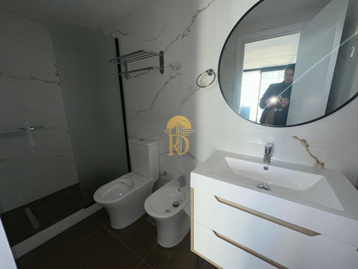 A estrenar, proxiimo a Playa Mansa y Playa Brava, Punta del Este, Torres del Este, Reventa -id-784-7