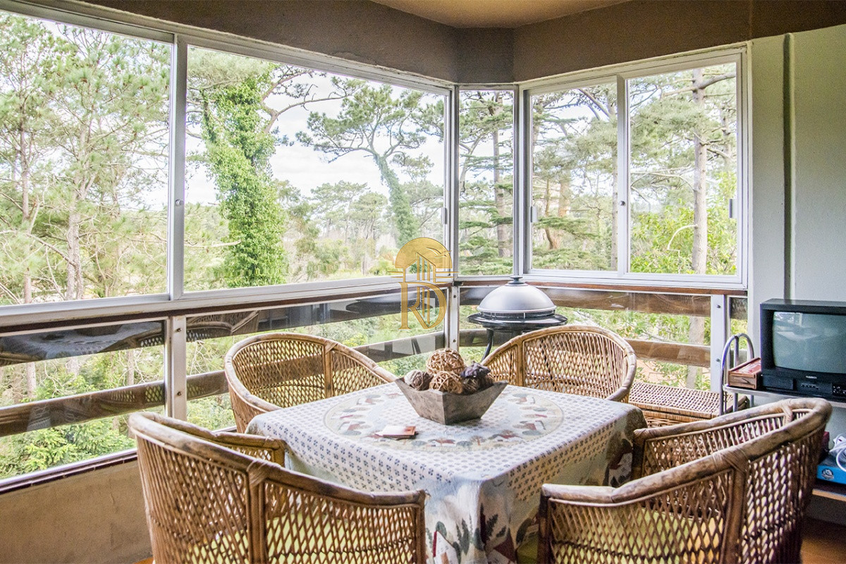 Apartamento en venta de 2 dormitorios en Parada 18 de Av. Roosevelt, Punta del Este -id-224-0