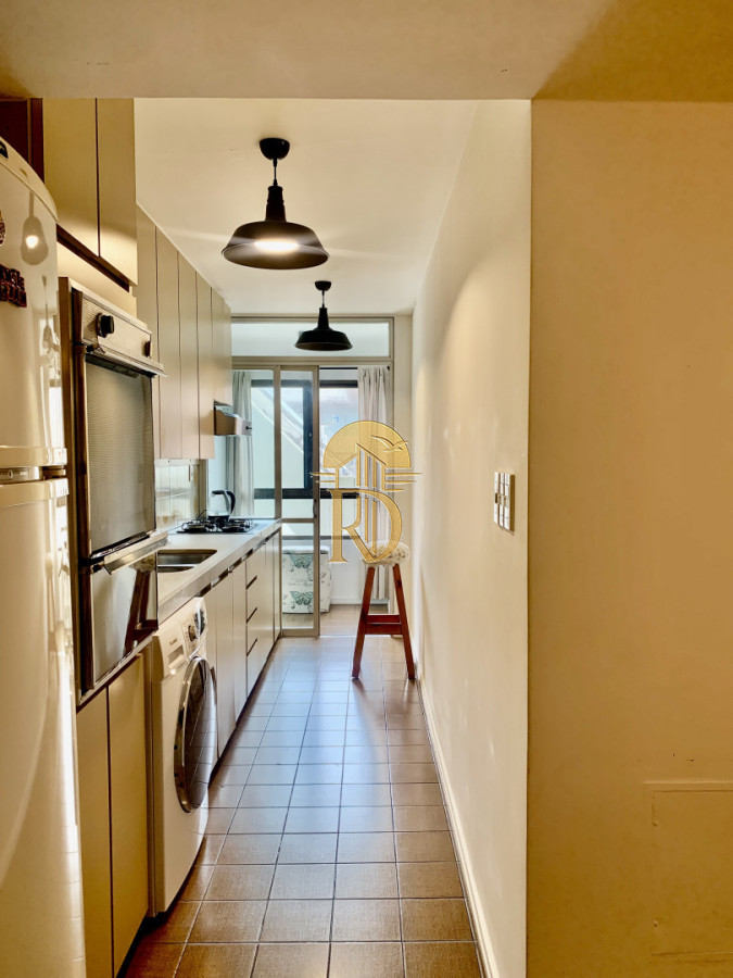 En venta apartamento de 2 mas dep. en Península, Punta del Este -id-635-7