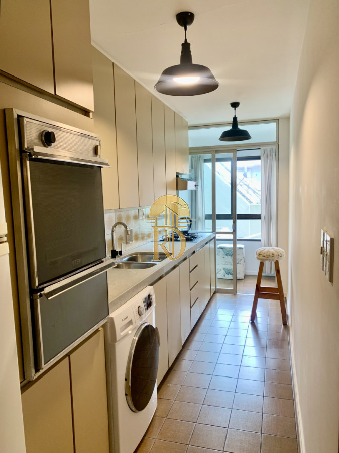 En venta apartamento de 2 mas dep. en Península, Punta del Este -id-635-6