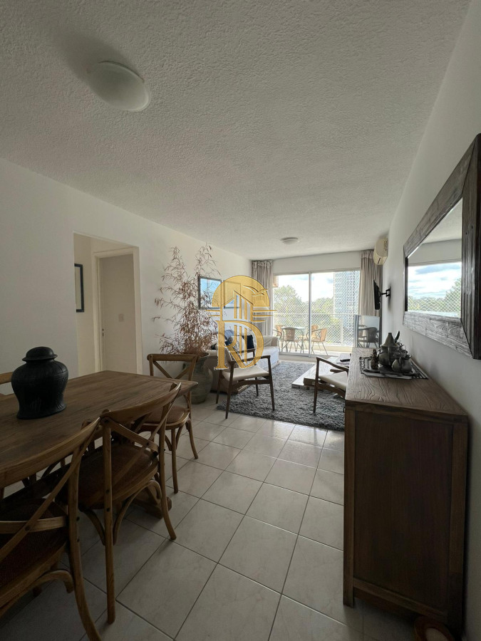 Venta Apartamento de 2 dormitorios en zona Roosevelt, Punta del este -id-222