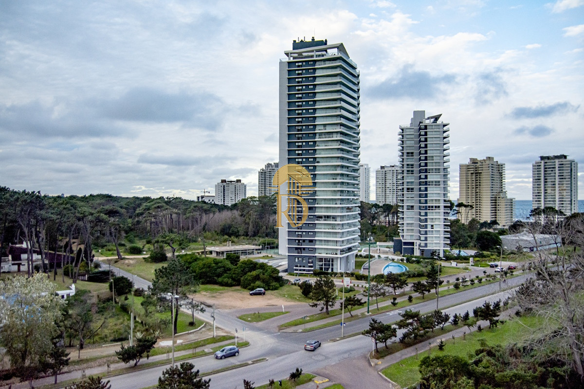 Departamento en venta en el edificio Ocean Drive -id-131-23