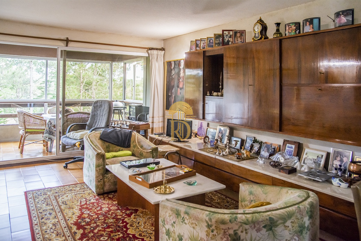 Apartamento en venta de 2 dormitorios en Parada 18 de Av. Roosevelt, Punta del Este -id-224-4