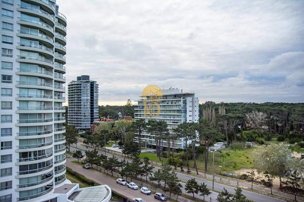 Departamento en venta en el edificio Ocean Drive -id-131-24