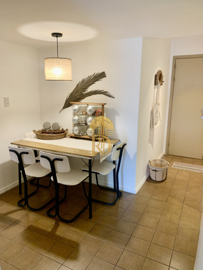 En venta apartamento de 2 mas dep. en Península, Punta del Este -id-635-4