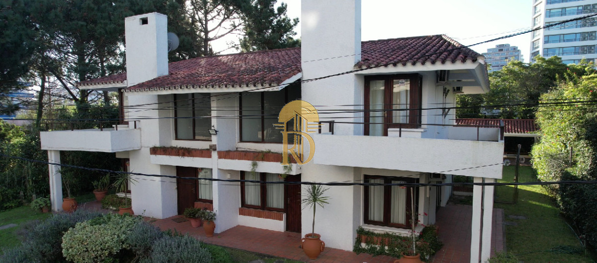 2 chalet apareados en venta proximo al mar, Playa Brava -id-780-1