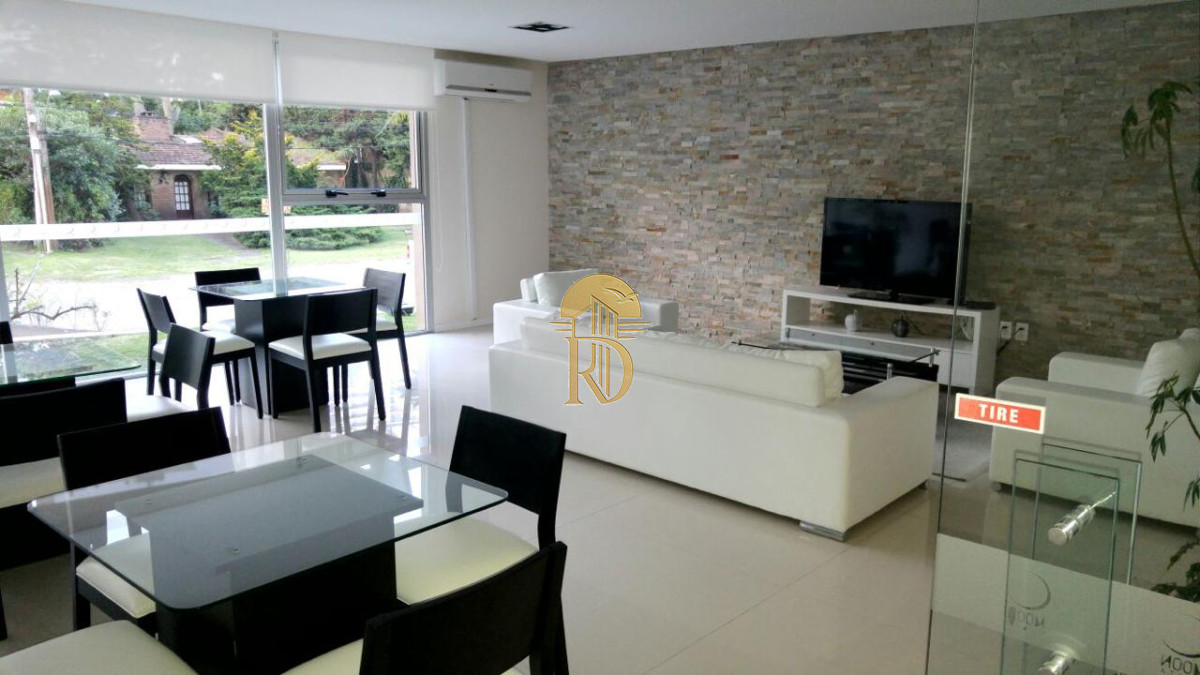 Departamento de 1 dormitorio en venta en Aidy Grill , Punta del este -id-917-25