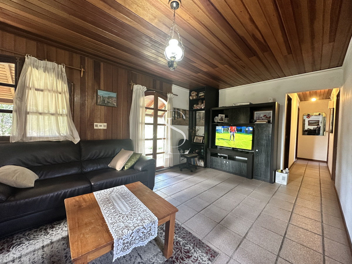 Casa ID.210 - Su oportunidad de comprar una casa en Pinares, Punta del Este