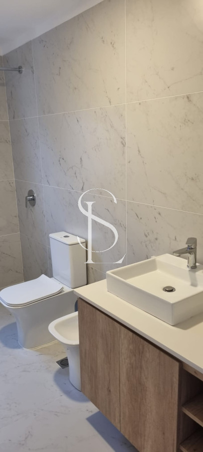 Casa ID.112 - Vende casa de 3 dormitorios a estrenar