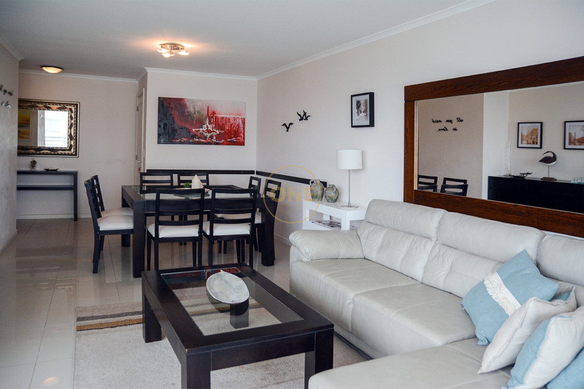 Apartamento ID.2227 - Departamento de 3 dormitorios en venta en Ocean Drive. 