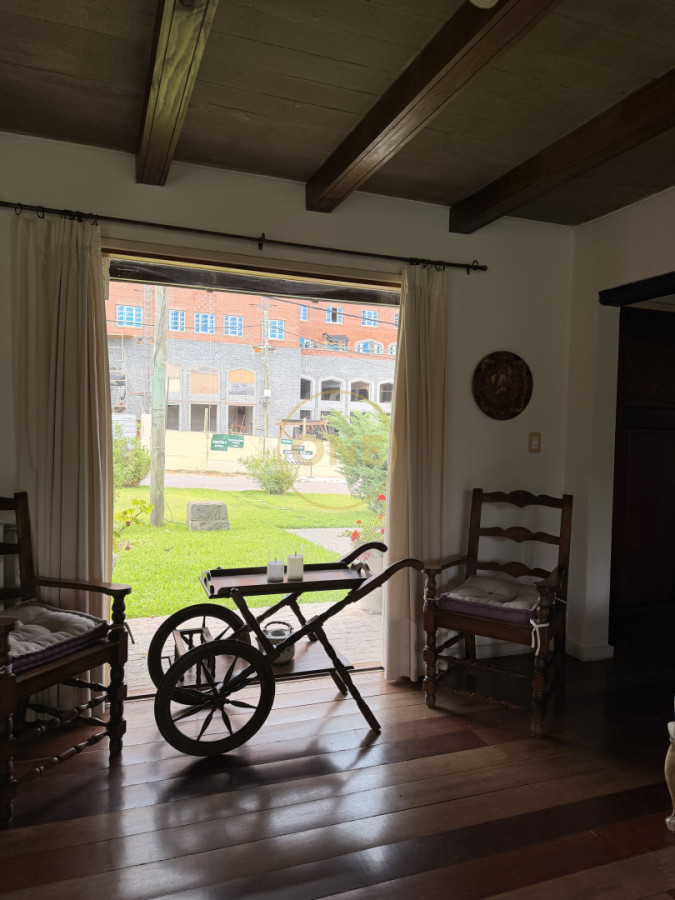 Casa ID.2136 - Vende hermosa casa en san rafael , cerca del mar, Punta del Este