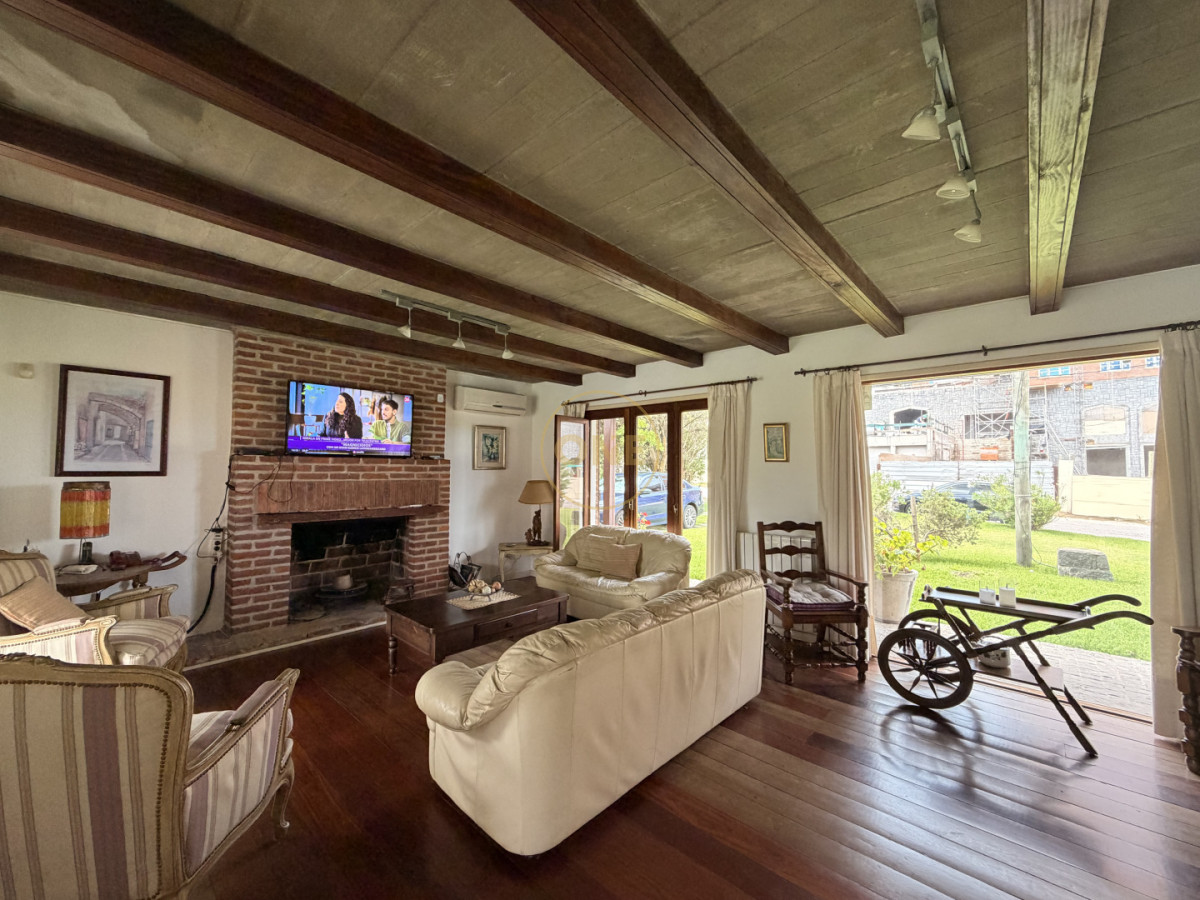 Casa ID.2136 - Vende hermosa casa en san rafael , cerca del mar, Punta del Este