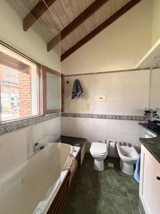 Casa ID.2136 - Vende hermosa casa en san rafael , cerca del mar, Punta del Este