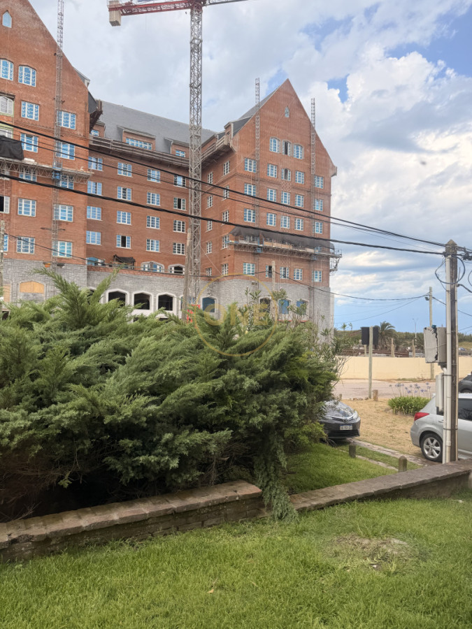 Casa ID.2136 - Vende hermosa casa en san rafael , cerca del mar, Punta del Este