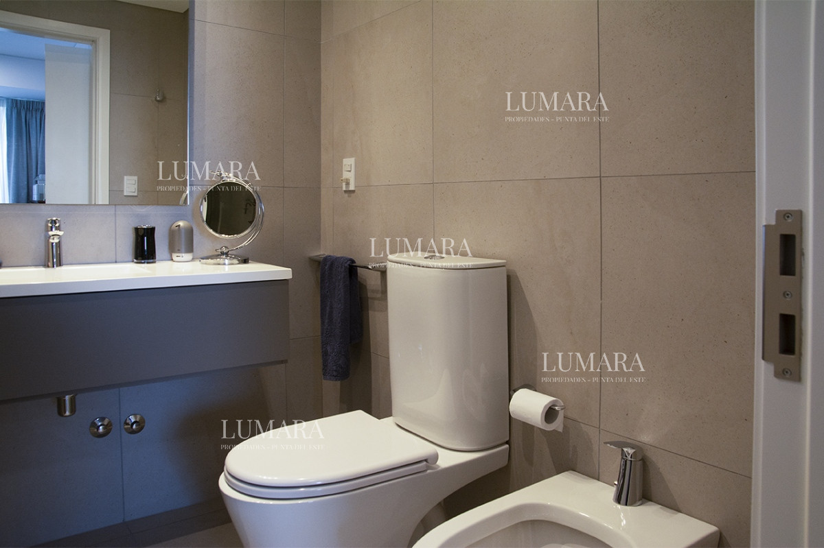 Apartamento ID.2845 - Espectacular planta en LE PARC III, Esquinero en venta