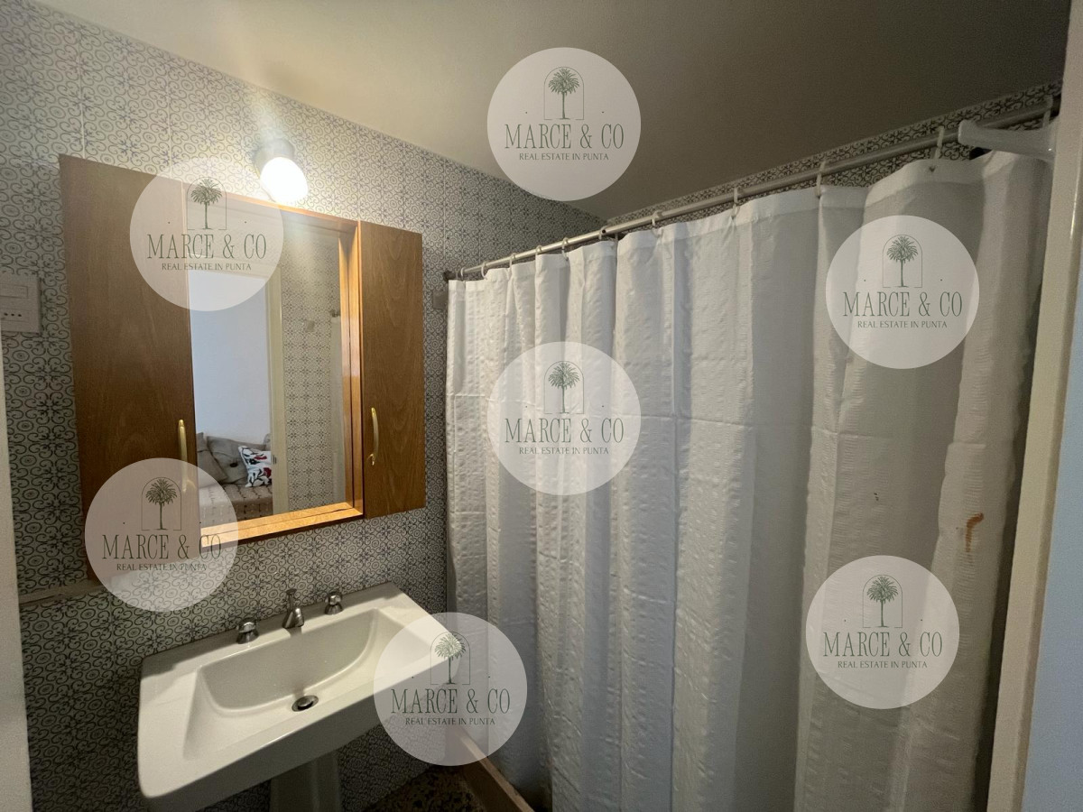 Apartamento ID.1090 - Apartamento en Peninsula Punta del Este de 1 dormitorio.