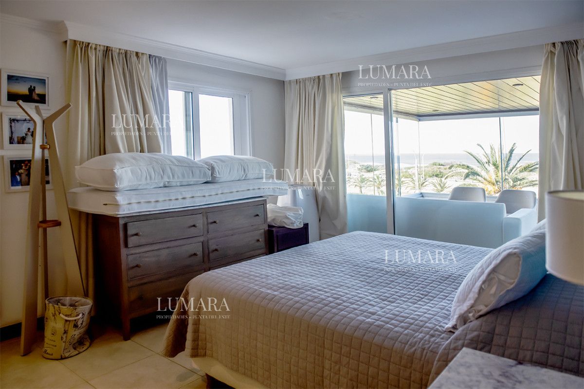 Apartamento ID.2740 - En venta Elegante apartamento en San Rafael, Punta del Este