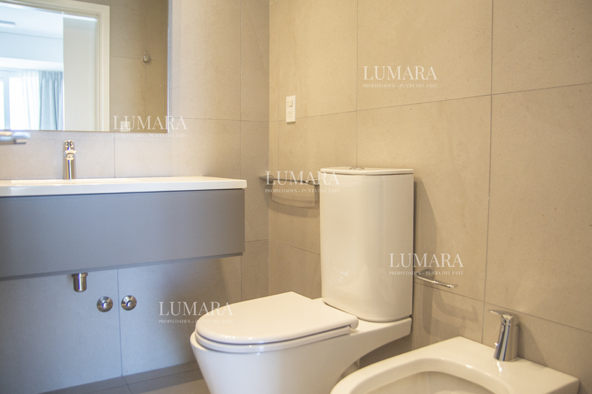 Apartamento ID.2845 - Espectacular planta en LE PARC III, Esquinero en venta