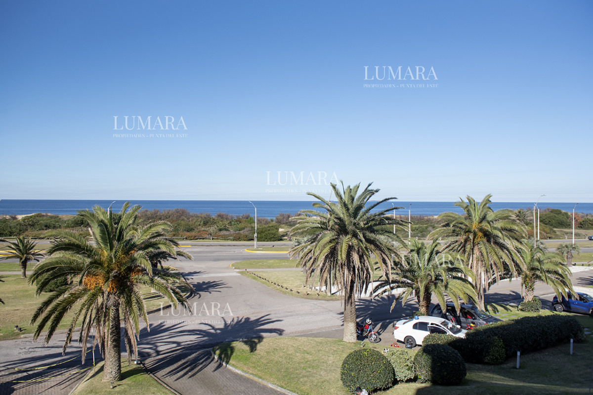 Apartamento ID.2740 - En venta Elegante apartamento en San Rafael, Punta del Este