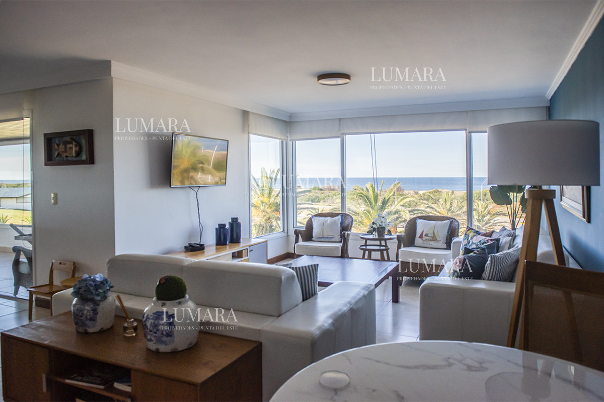 Apartamento ID.2740 - En venta Elegante apartamento en San Rafael, Punta del Este