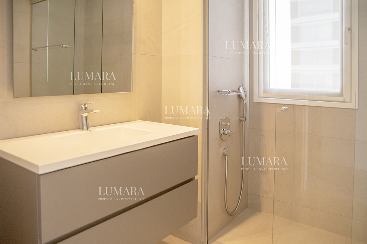 Apartamento ID.2845 - Espectacular planta en LE PARC III, Esquinero en venta