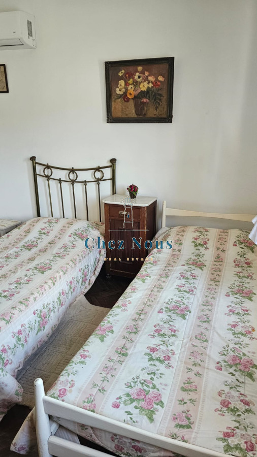 Casa ID.640 - Importante residencia frente al mar en venta.