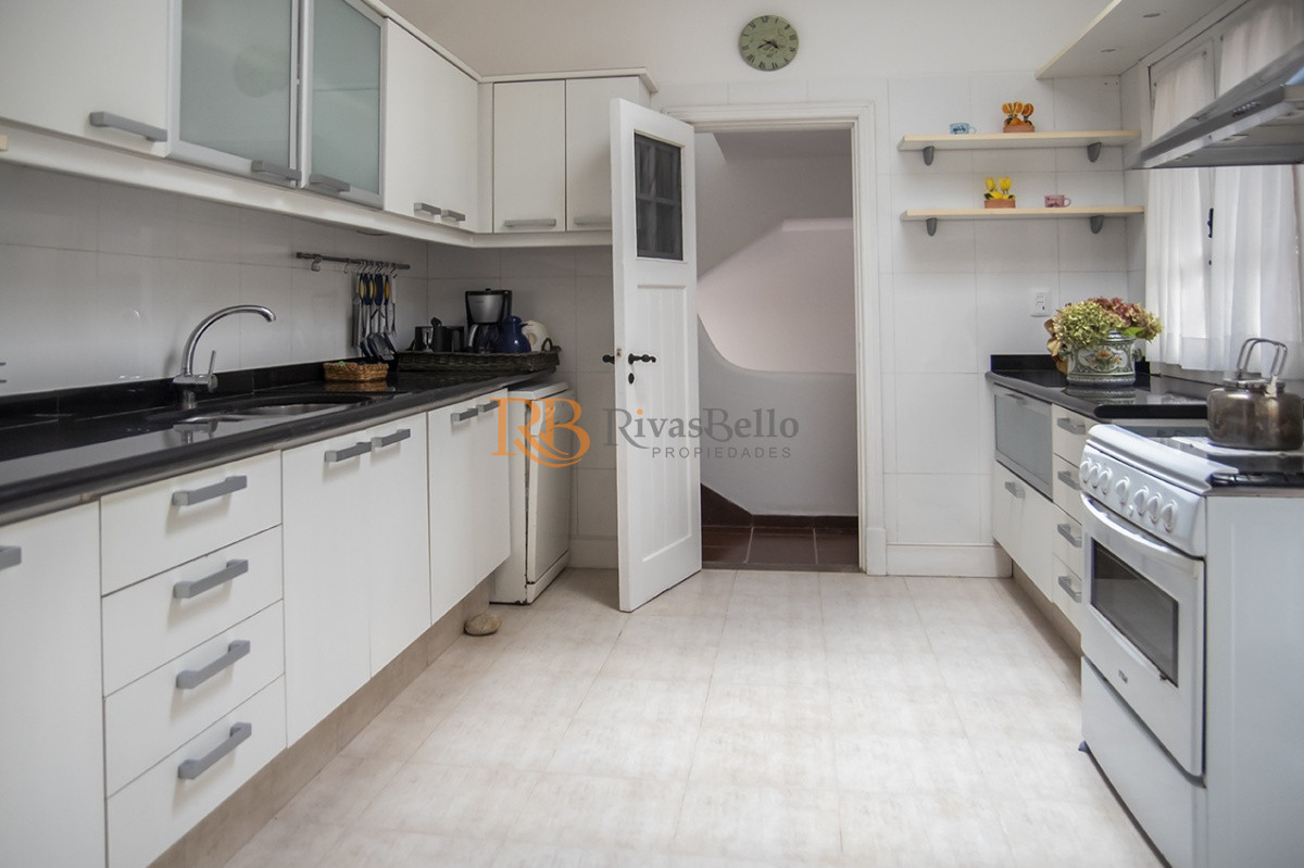 Casa ID.40 - Golf Casa 5 Dormitorios en Suite Muy amplio terreno