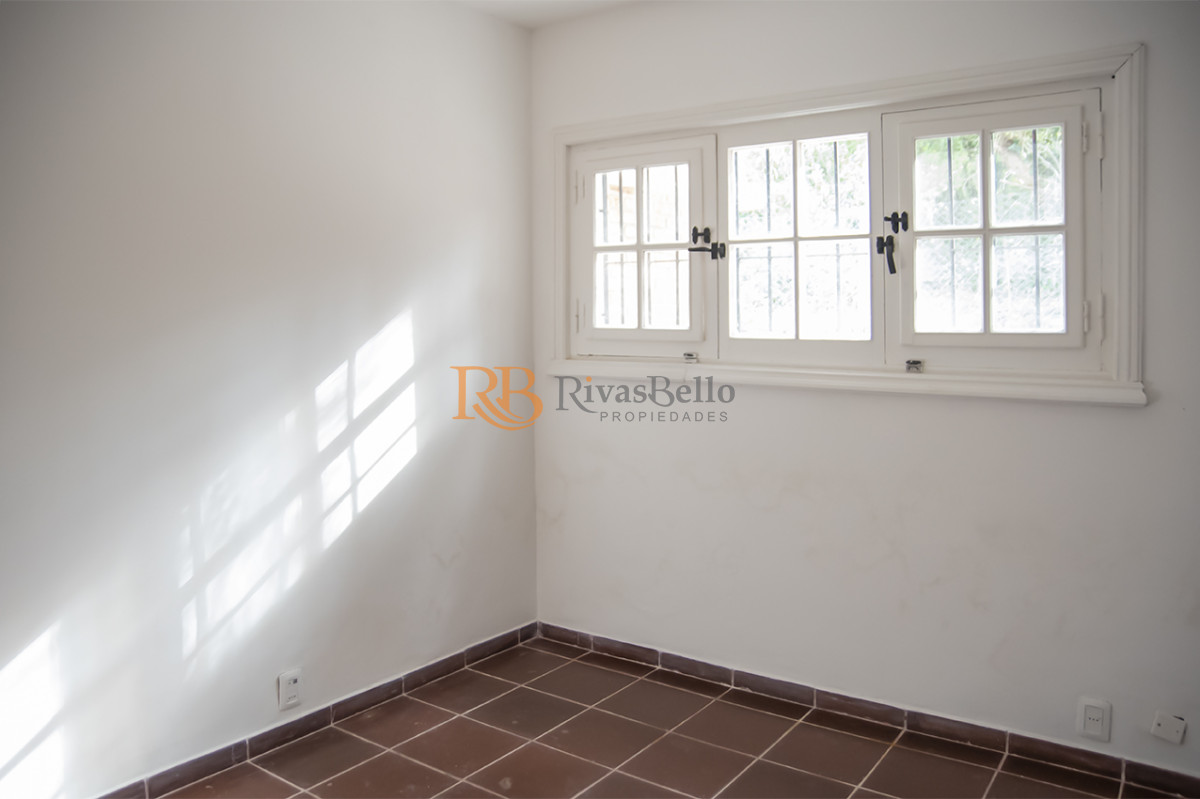 Casa ID.40 - Golf Casa 5 Dormitorios en Suite Muy amplio terreno