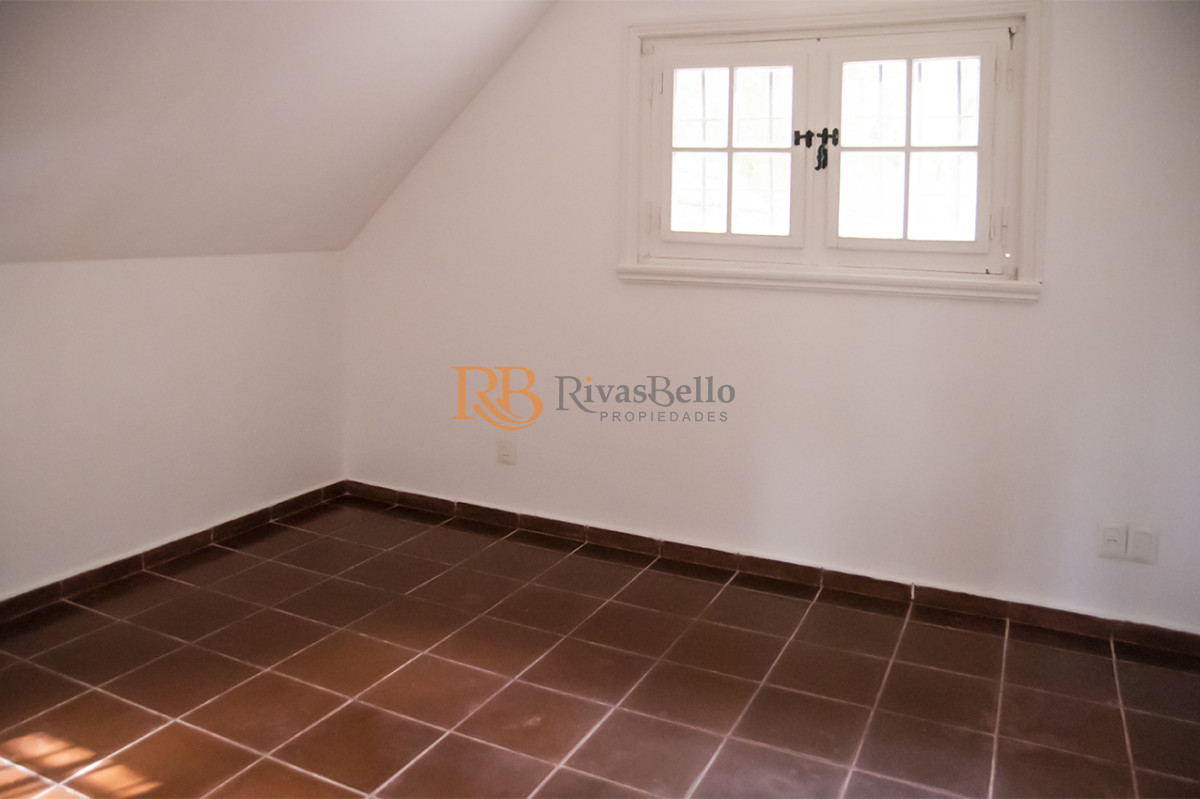 Casa ID.40 - Golf Casa 5 Dormitorios en Suite Muy amplio terreno