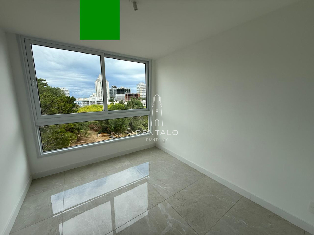 Apartamento ID.1014 - Apartamento en venta 1 dormitorio y medio en Punta del este a estrenar Full amenities 