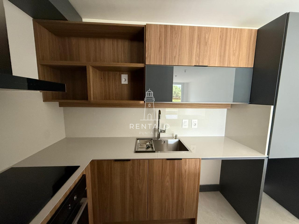 Apartamento ID.1014 - Apartamento en venta 1 dormitorio y medio en Punta del este a estrenar Full amenities 