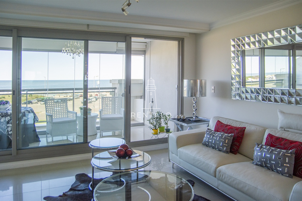 Apartamento ID.348 - Hermoso departamento en edificio Imperiale en alquiler, 3 dormitorios en suite