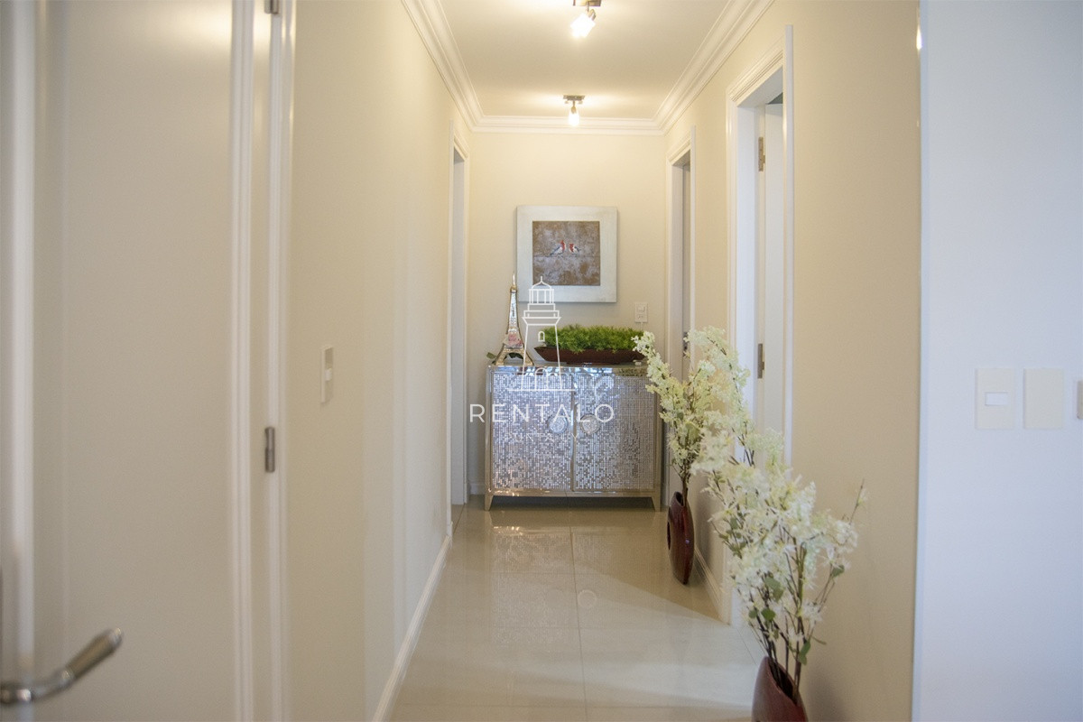 Apartamento ID.348 - Hermoso departamento en edificio Imperiale en alquiler, 3 dormitorios en suite