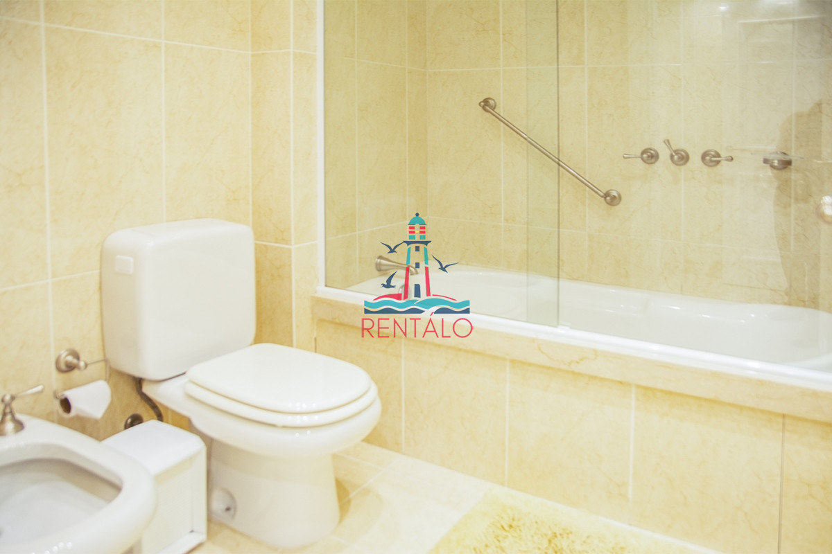 Apartamento ID.339 - Departamento de 3 dormitorios en venta con vista directa al mar, Torre Le Jardin , Punta del Este 
